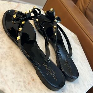 Valentino Garavani Rockstud Jelly